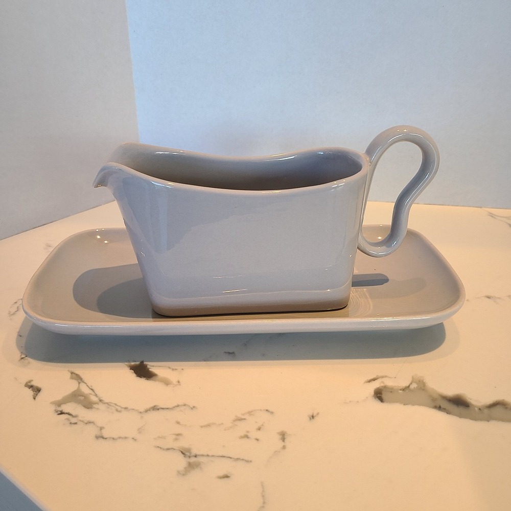 Franciscan Vintage Tiempo Stone Gray Gravy‎ Boat & Underplate USA
